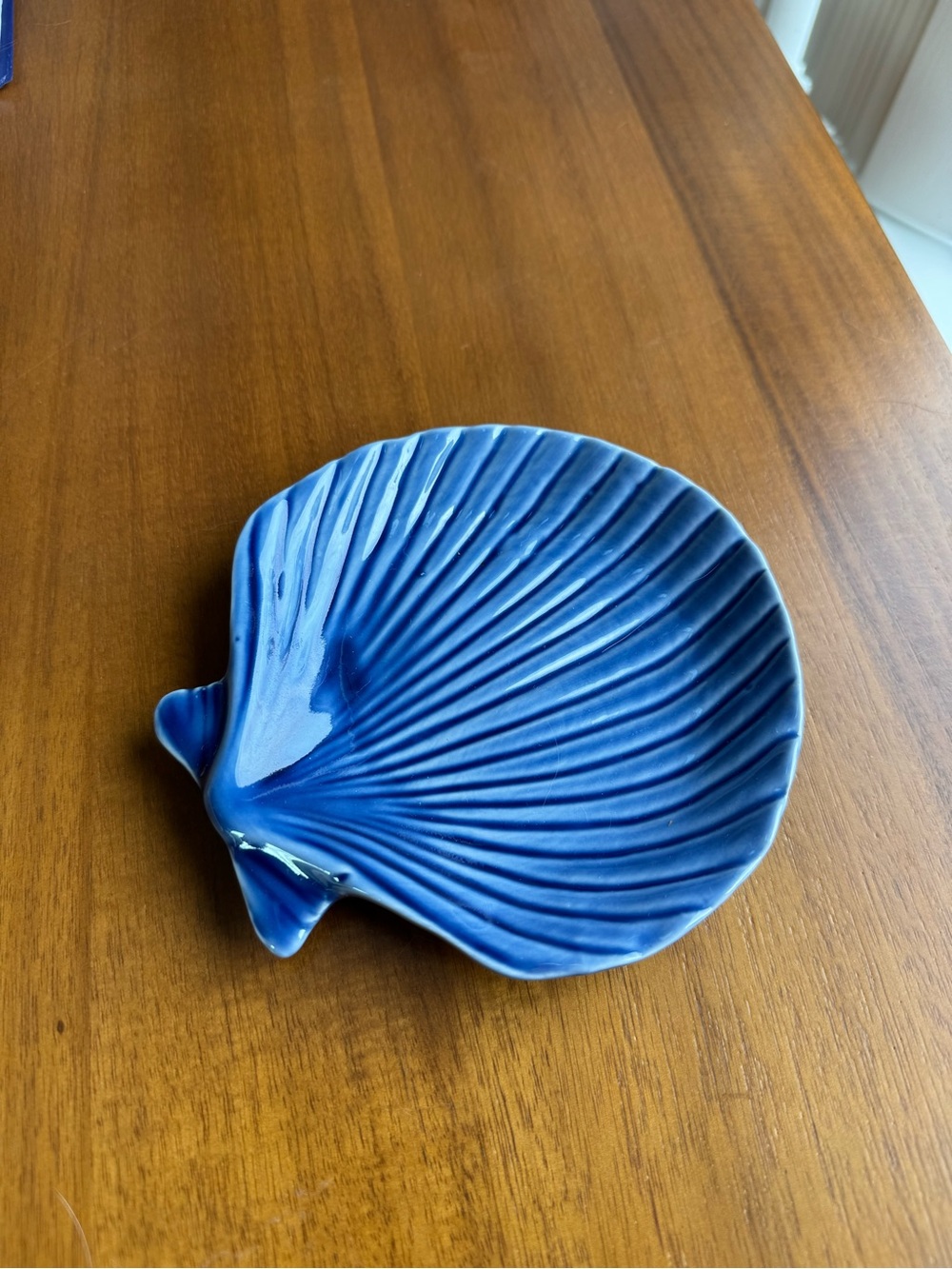 Blue Ceramic Shell Dish - Picture 3 of 10